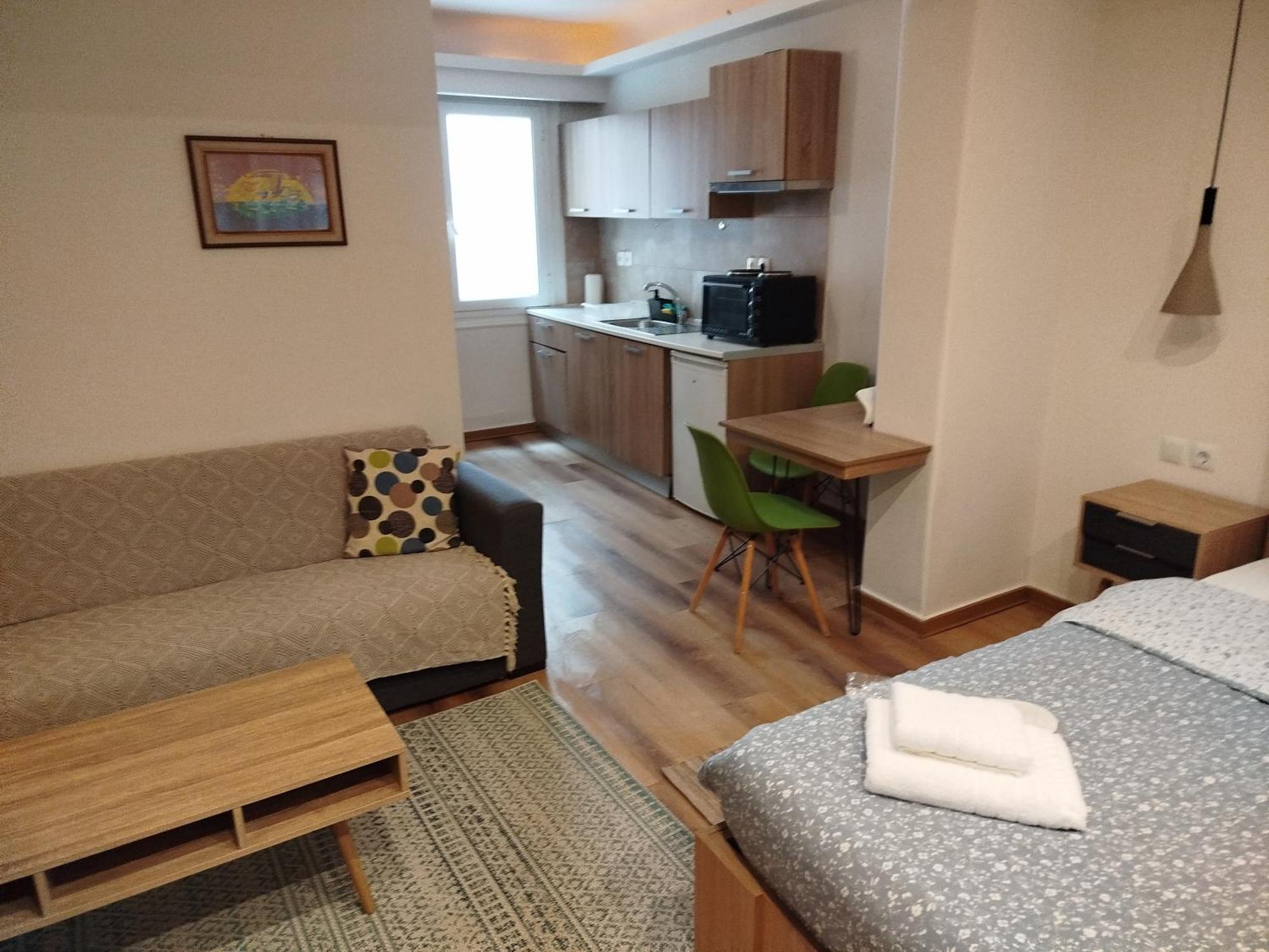 One-Bedroom Apartment